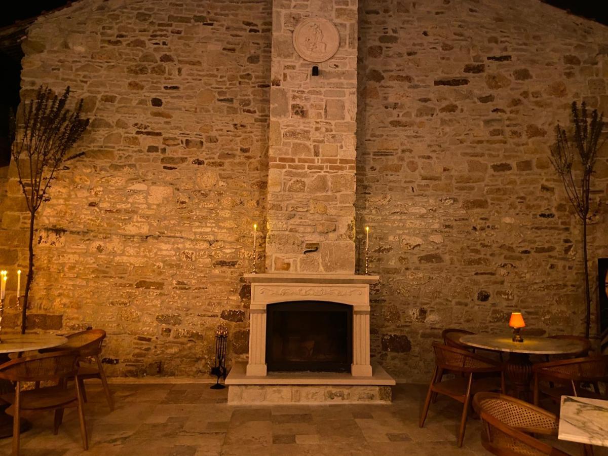 Dionysos 1789 Boutique Hotel 福卡 外观 照片
