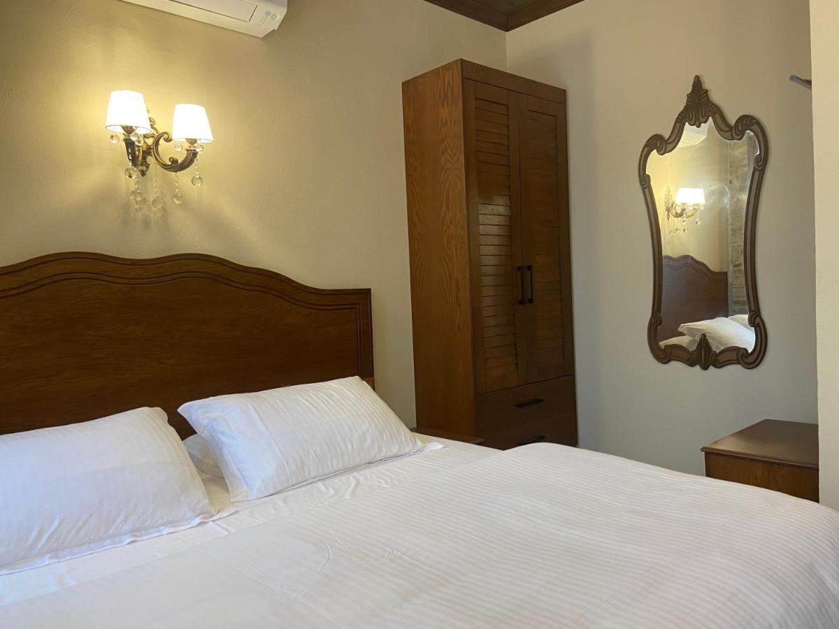 Dionysos 1789 Boutique Hotel 福卡 外观 照片