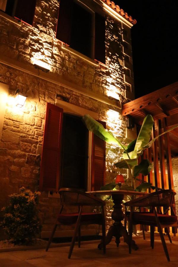 Dionysos 1789 Boutique Hotel 福卡 外观 照片
